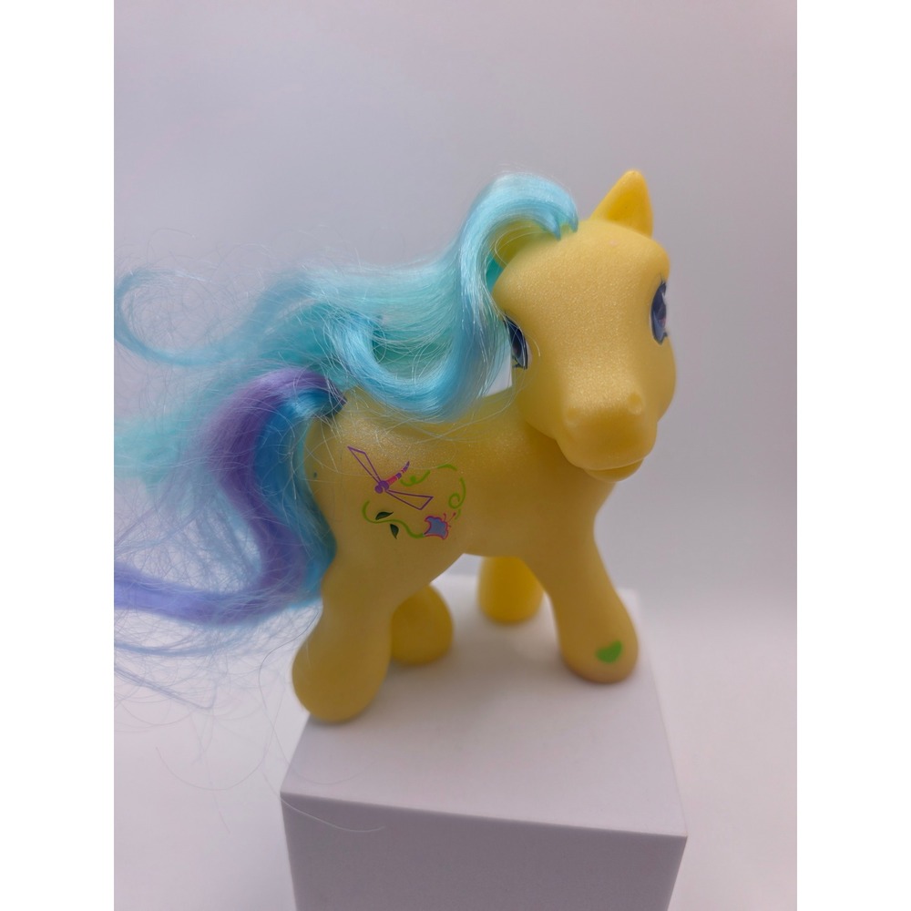 2002 My Little Pony G3 Meadowbrook Dragonfly Yellow Blue Hair Vintage / OO
